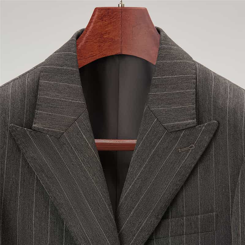 Mens 2 Piece Suit Slim Fit Pinstriped  Leisure Tuxedos For Wedding Prom Groomsmen Party