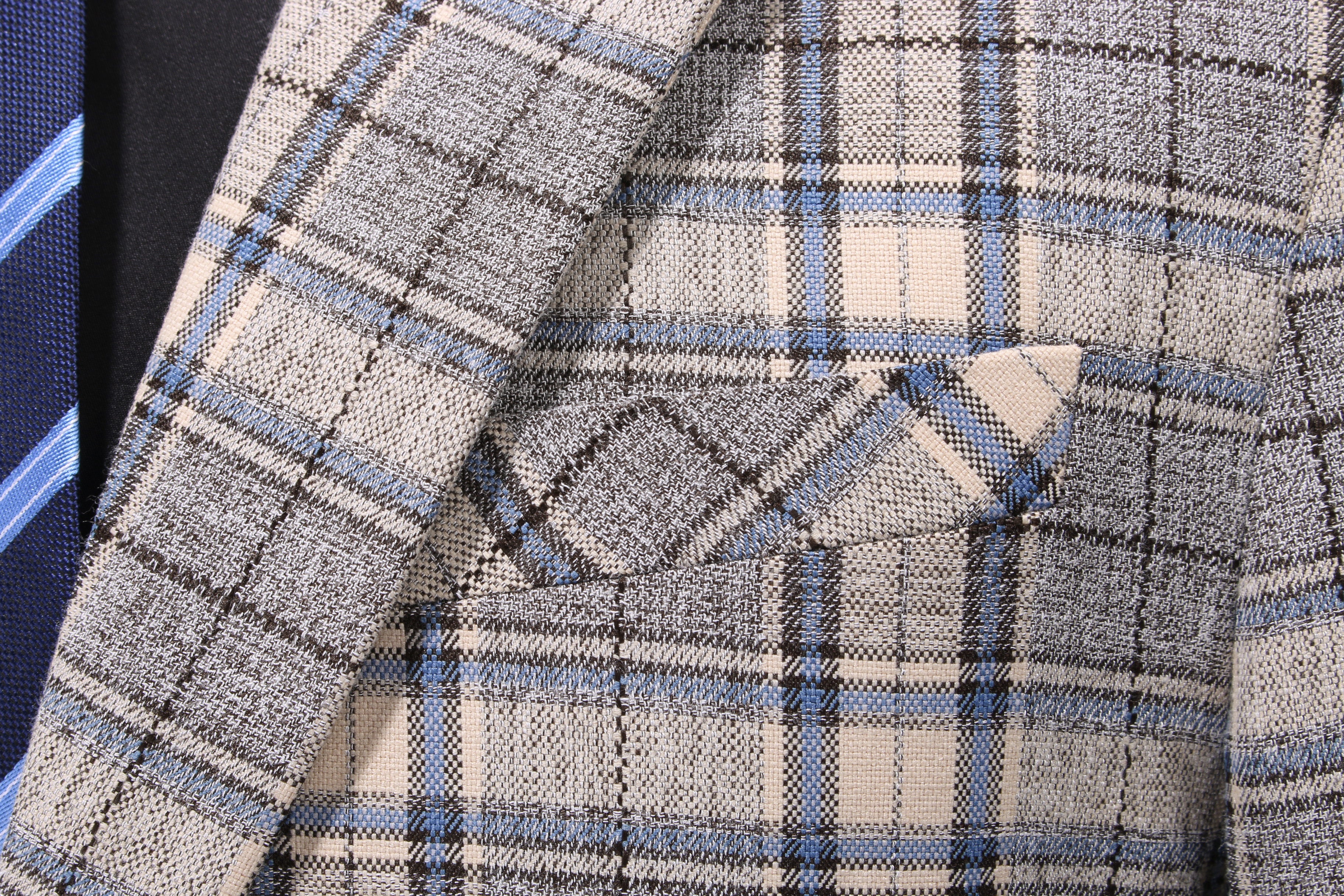 MOGU Men Plaid Suit 3 Piece Slim Fit Wedding Prom Tuxedos Casual Business Windowpane Pant Suits