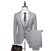 Men's Plaid 3 Piece Suit in Grey One Button