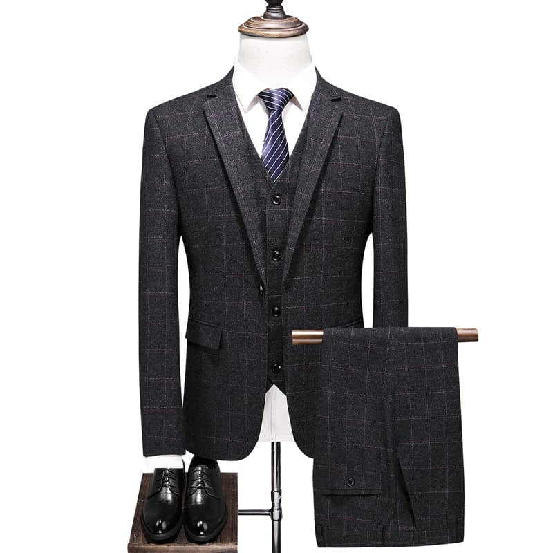 3-Piece Suit Plain Mens Traditional 3 Piece Suit at Rs 12000/set