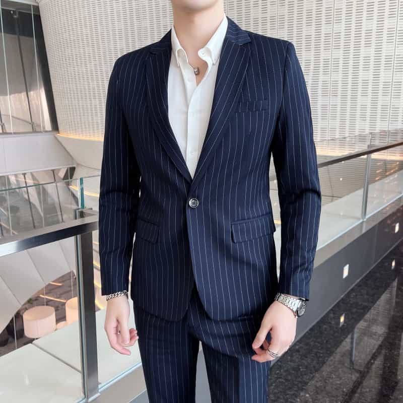 Men's 2 Piece Striped Suit in Navy Blue Black